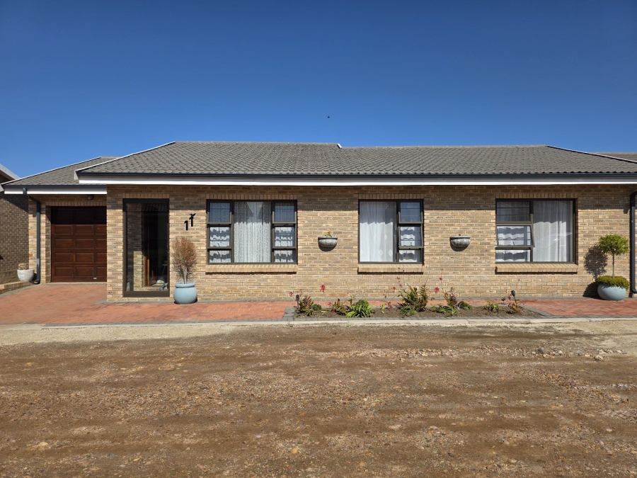 3 Bedroom Property for Sale in Jeffreys Bay Central Eastern Cape